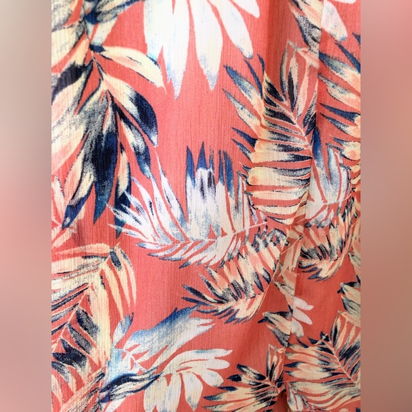 Tropical print high-low dress with lace bodice - Picture 3 of 6